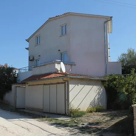 Studio 7240a Appartamento *