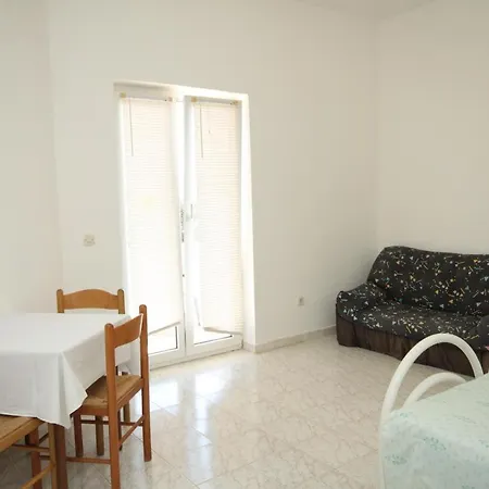 Studio 7240a Appartamento *
